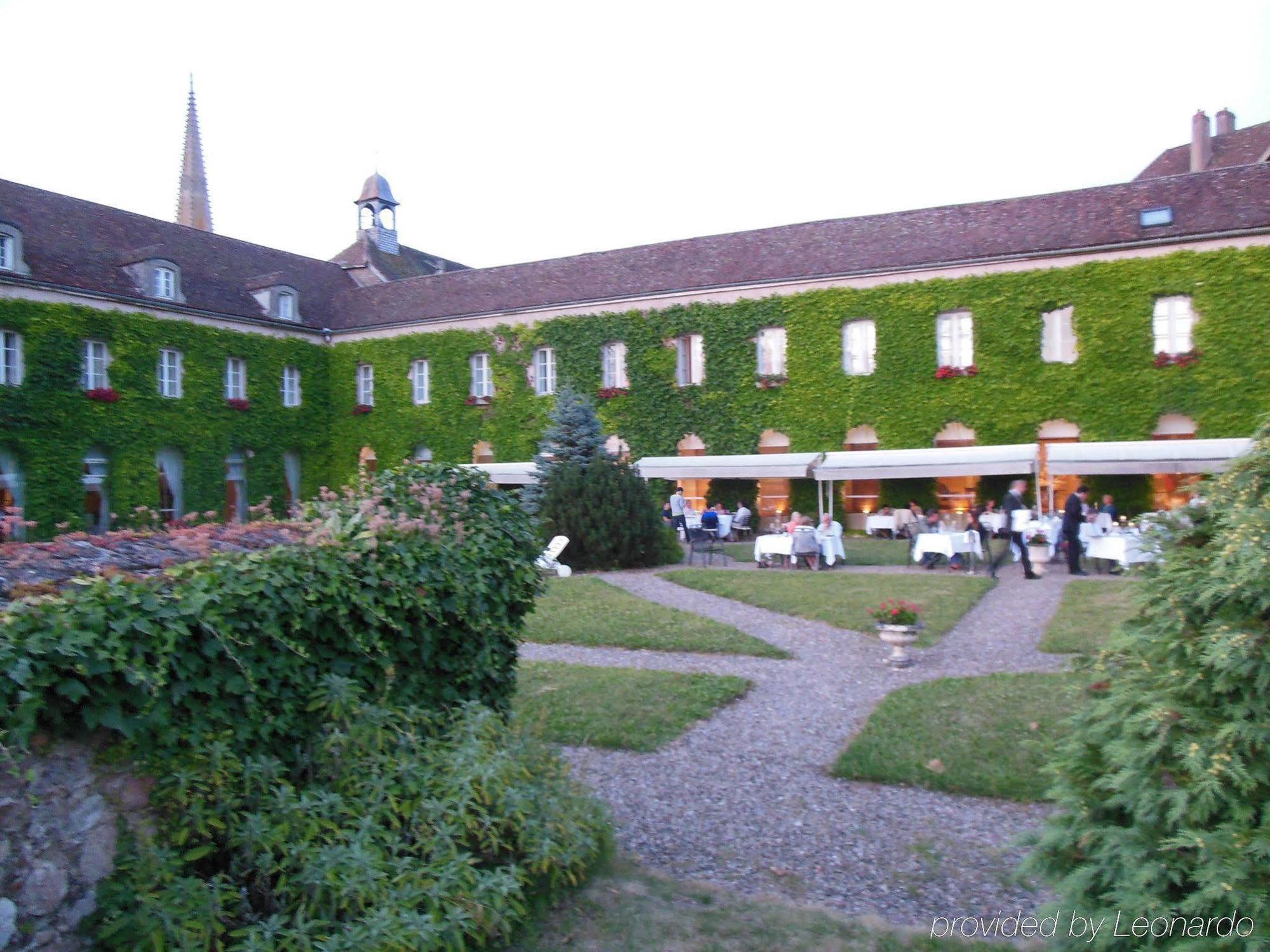 Hotel Les Ursulines Autun Exterior photo